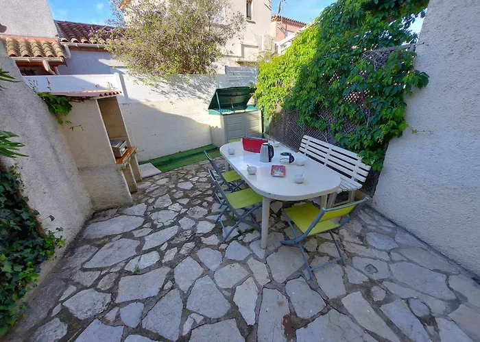Maison Climatisee Renovee 2 Pieces, 2 Avec Terrasses A 500m De La Plage, Parking Inclus - Fr-1-423-304 * Le Grau-dʼAgde